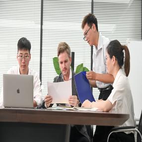 Vi har ett starkt FoU-team och vi kan utveckla och producera produkter enligt....